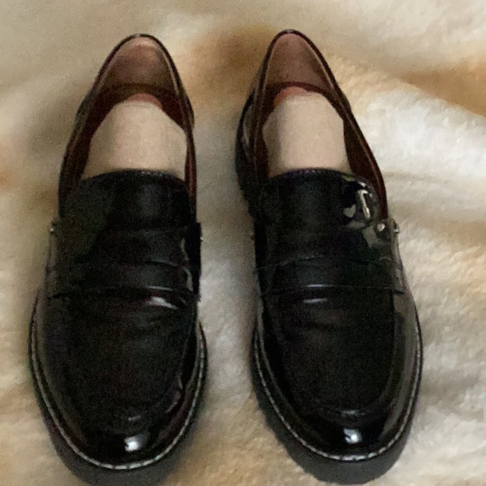Franco Sarto “Cassandra” Black Patent Leather loafers. size 7